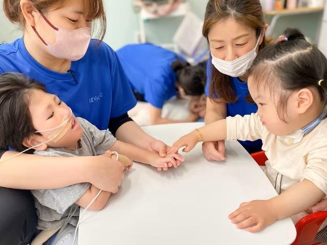 【看護師/准看護師】重症心身障害児施設/日祝休み/年間休日110日◎/子ども同士で経験を重ねることで、心と感性を育てる/安心して過ごせる居場所を♪/月給25万円～/正社員/資格必須の写真2枚目