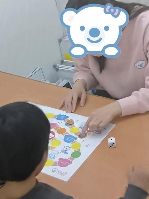 【保育士】児童発達支援/年間休日127日/月火祝休み◎/送迎なし/残業ほぼなし/月給28万円～/成長＆活躍するなら、研修＆サポート体制充実の業界大手へ♪/正社員/資格必須の写真2枚目