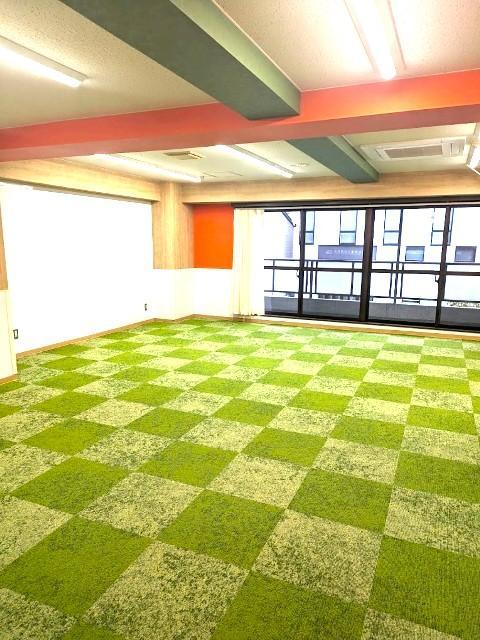 【保育士】放課後等デイサービス/年間休日119日/日曜休み/⽉給26.2万円〜/駅チカ/鍼灸整骨院を展開する企業が運営◎/医学的根拠のある運動指導が学べる♪/正社員/資格必須の写真6枚目