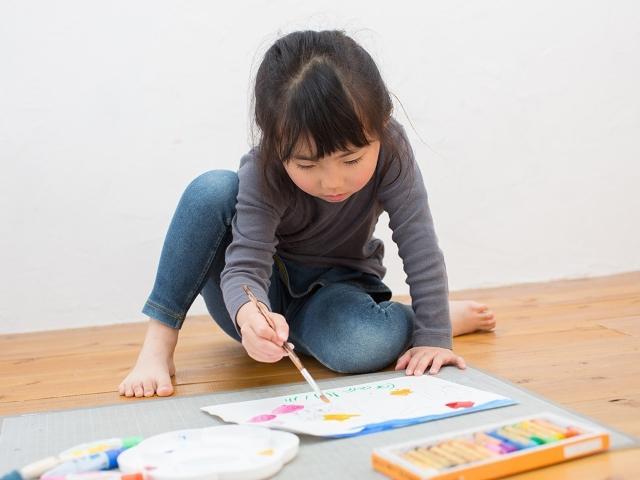 【保育士】正社員/放課後等デイサービス/資格必須/月給20万円～/賞与年3回/残業ほぼなし/年間休日110日/スキルアップできる環境です♪