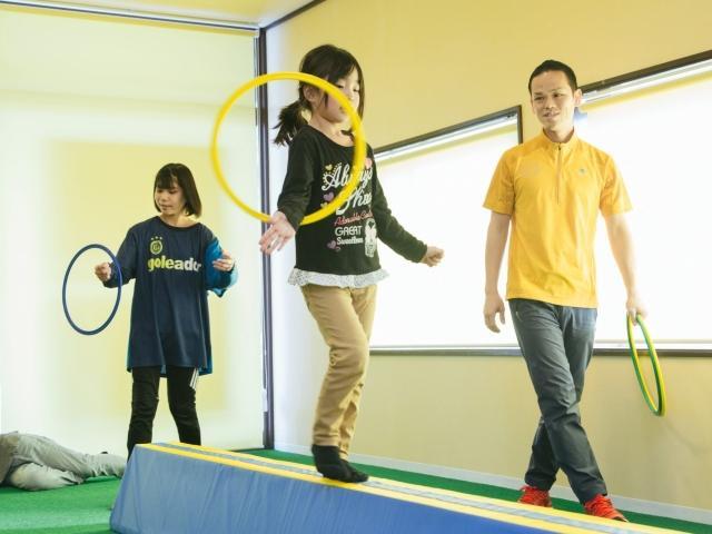 【保育士】放課後等デイサービス/土日休み◎/産・育休の取得実績多数/運動療育型の放デイ/思いきり体を動かしながら笑顔を自信をはぐくむ♪/月給17.6万円～/正社員/資格必須の写真3枚目