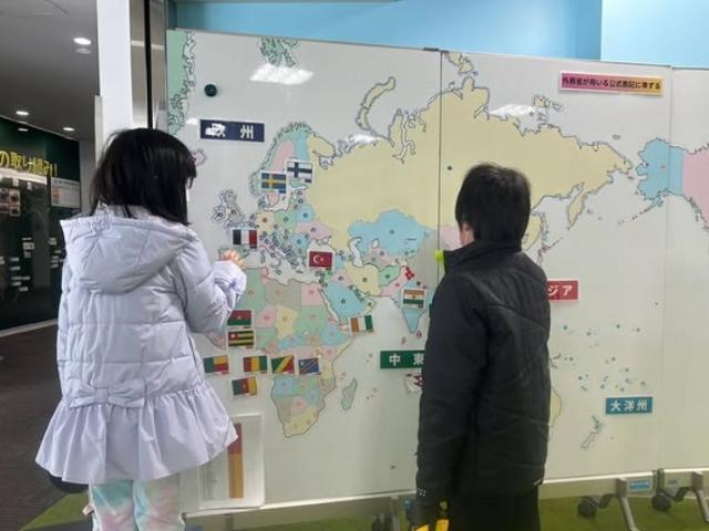 【児童発達支援管理責任者】多機能型施設/正社員/資格必須/月給28万円～/日祝休み/年間休日122日/残業ほぼなし/駅チカ/最先端の技術を取り入れた施設です◎の写真1枚目