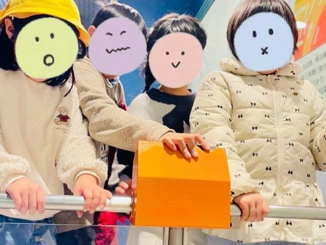 【児童指導員】放課後等デイサービス/日曜定休◎/年休114日/ジム・脱毛サロンなど福利厚生が充実！/自己肯定感を大切に、可能性と個性を伸ばす療育♪/月給22.5万円/正社員/資格必須の写真3枚目