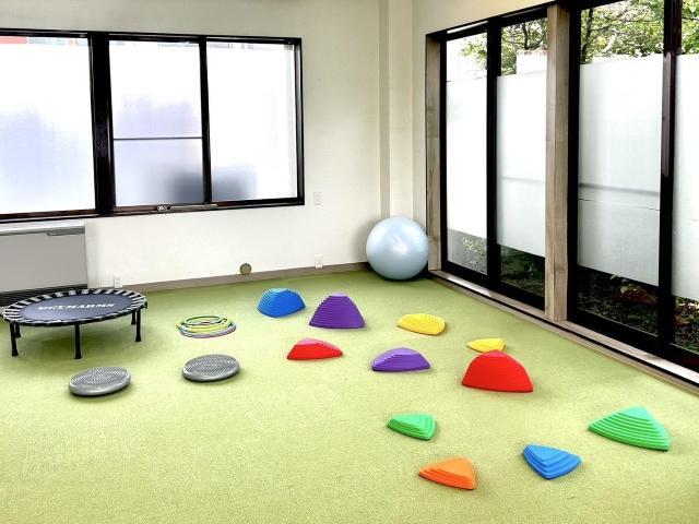 【保育士】放課後等デイサービス/年休115日以上/週休2日制◎/子どもたちが自分らしくいられる場所/運動・学習・社会性をバランスよく育てる♪/月給22万円～/正社員/資格必須の写真8枚目