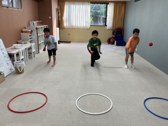 【児童指導員】多機能型施設/土日祝休み/送迎なし/定時出退社制度で残業ほぼなし◎/未経験可/子どもたちの得意を見つけ、自立に向けてサポート♪/月給23.5万円～/正社員/資格必須の写真2枚目