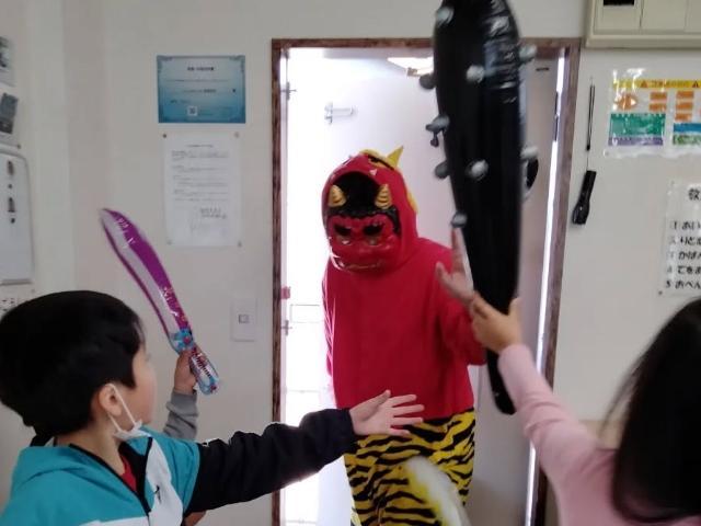 【児童指導員】多機能型施設/4週8休制◎/月給25.5万円～/研修・スキルアップ支援充実/外活動＆SSTメインの療育♪/子どもたちと向き合いながら共に成長！/正社員/資格必須の写真5枚目