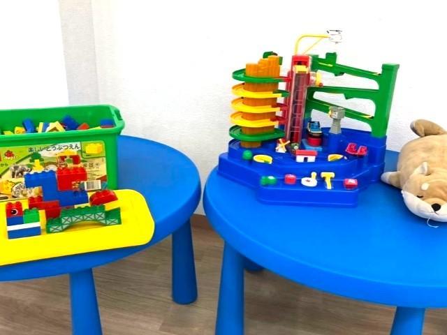 【臨床⼼理⼠/公認⼼理師】児童発達支援/4週8休制◎/希望休制度あり/未経験可/全国100教室以上を展開するFC/ABAに基づく独自療育が特徴♪/月給25万円～/正社員/資格必須の写真4枚目