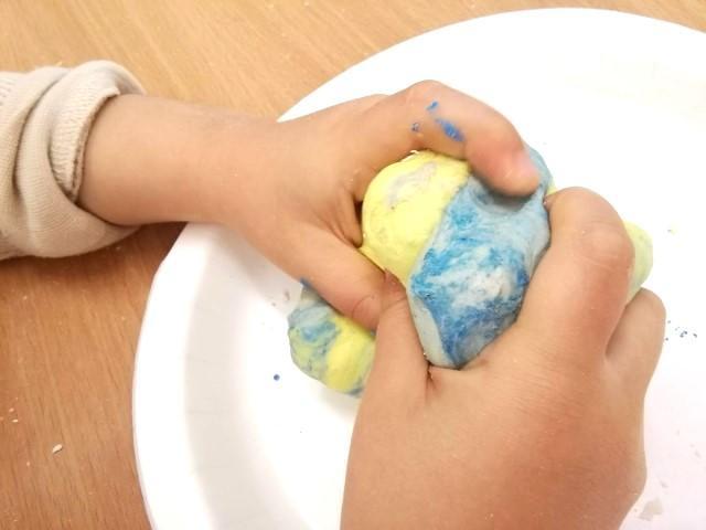 【言語聴覚士】放課後等デイサービス/正社員/資格必須/⽉給26万円〜/年休120日/育休・産休取得実績あり◎/インターナショナルな環境で子どもたちのギフテッド（個性・才能）が輝く♪の写真4枚目