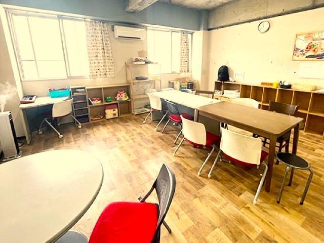 【保育士】多機能型施設/日祝休み◎/住宅・家族手当あり/車通勤可/音楽・アート・野外活動など多彩なプログラム/子どもたちの「今」を大切に成長を支援♪/月給17万円～/正社員/資格必須の写真4枚目