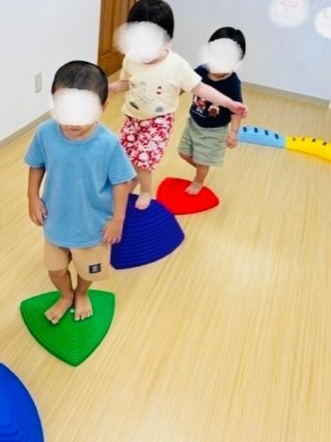 【保育士】児童発達支援/年休125日◎/日祝休み/早期療育を考えたプログラム/新しい経験や沢山のことばに触れ合う支援で、子どもの自己肯定感を高める♪/月給21万円～/正社員/資格必須の写真7枚目