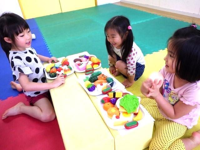 【児童指導員】月給20.1万円～/多機能型施設/日曜固定休み/年間休日110日/研修制度＆資格取得支援充実◎/専門的アプローチと療育で多面的な成長を支援♪/正社員/資格必須の写真3枚目