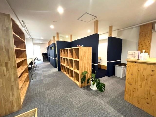 【児童指導員】月給25万円～/放課後等デイサービス/日祝休み◎/年休120日/電車とパソコンがコンセプトの施設◎/将来の就労を見据えた支援を提供します♪/正社員/資格必須の写真8枚目