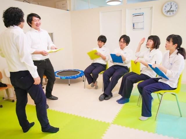 【児童発達支援管理責任者】月給36万円〜/児童発達支援/未経験可/じっくり2か月の研修あり！専門知識とスキルが身につきます♪/子どものできるを増やすABA療育◎/正社員/資格必須の写真1枚目