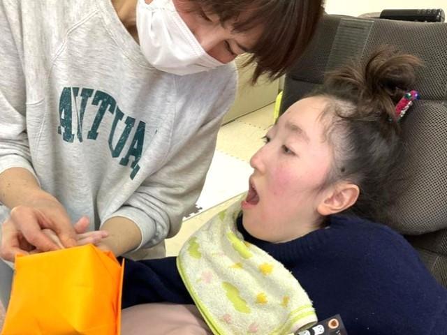 【保育士】＼高待遇♪／重症⼼⾝障害児施設/月給25万円～/日曜休み/残業ほぼなし◎/重複障がい・重症心身障がい児専門放デイ♪/正社員/資格必須の写真3枚目