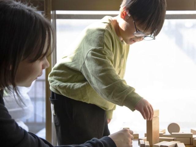 【保育士】多機能型施設/日曜休み/残業ほぼなし◎/新卒可/時差出勤・勤務曜日の調整OK！/全国展開中の大手FCで豊富なノウハウが学べる♪/月給22万円～/正社員/資格必須/の写真3枚目