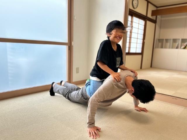 【臨床心理士/公認心理師】多機能型施設/年休120日以上/ニーズに応じた学習指導＆パソコン学習など将来を見据えた支援♪/自立心と羽ばたく力をはぐくむ/月給24万円～/正社員/資格必須の写真2枚目