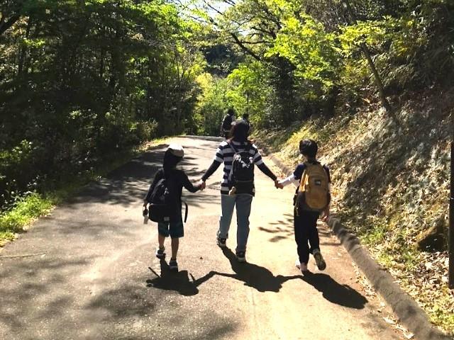 【作業療法士】放課後等デイサービス/7時間30分勤務/日祝休み/年休120日以上◎/未経験可/静岡エリアを中心に療育・就労支援を展開する法人/月給24.4万円～/正社員/資格必須の写真10枚目