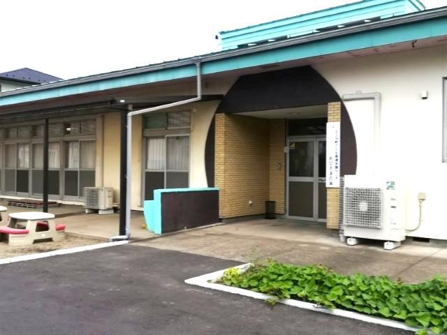 【児童指導員】多機能型施設/契約社員/資格必須/月給20.2万円～/7.5時間勤務♪/育児・看護・介護休業取得実績あり◎/子どもから成人まで幅広いを展開中の法人♪の写真2枚目