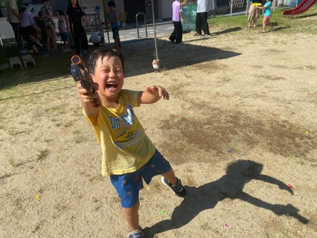 【児童指導員】多機能型施設/年休110日/週休2日制◎/経験者を募集！/自己肯定感を高め社会性をはぐくむ/交流を大切にした地域密着型の施設♪/月給20万円～/正社員/資格必須の写真1枚目