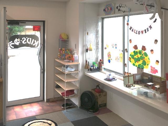 【児童指導員】放課後等デイサービス/完全週休2日制◎/子ども一人ひとりの課題に合わせて社会への適応をサポート！/空間や体験を通じて発達を育む/月給18.5万円～/正社員/資格必須の写真7枚目