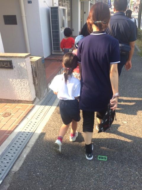 【児童指導員】多機能型施設/週3日～勤務OK◎/音楽療法をメインとしたプログラムを実施♪/ありのままの姿をあたたかく見守る支援/時給1,116円～/パート・アルバイト/資格必須の写真1枚目