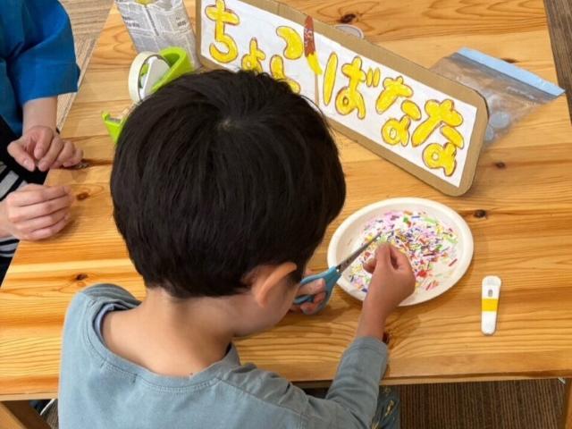 【児童指導員】児童発達支援/完全週休2日制/土日祝休み/送迎なし◎/駅チカ/個別療育と保護者支援に注力！/未就学児専門のマンツーマン療育♪/月給20万円～/正社員/資格必須の写真3枚目