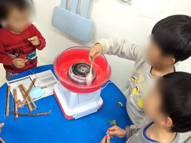 【言語聴覚士】放課後等デイサービス/日祝休み/産休・育休取得実績あり/残業ほぼなし/好き＆得意を見つけ、社会性やコミュニケーション能力をはぐくむ♪/月給20万円～/正社員/資格必須の写真1枚目