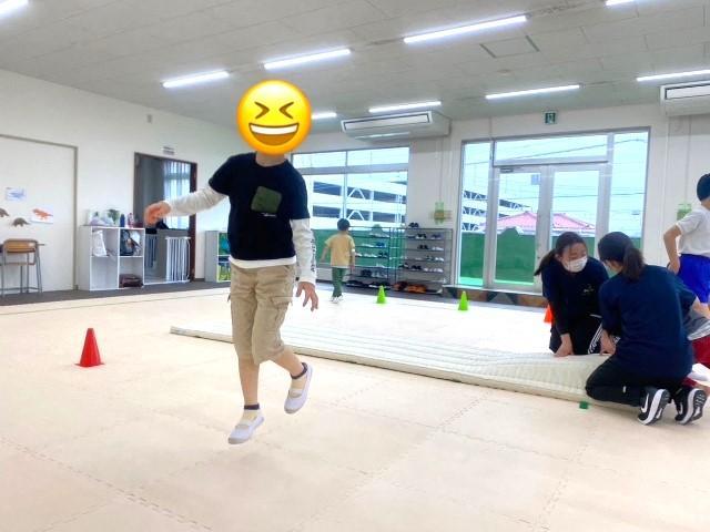 【作業療法士】多機能型施設/週2日～勤務OK！/運動療育メインの施設◎/個性を大切に、一人ひとりの光りかがやく人生をサポート♪/時給1,100円～/パート・アルバイト/資格必須の写真4枚目