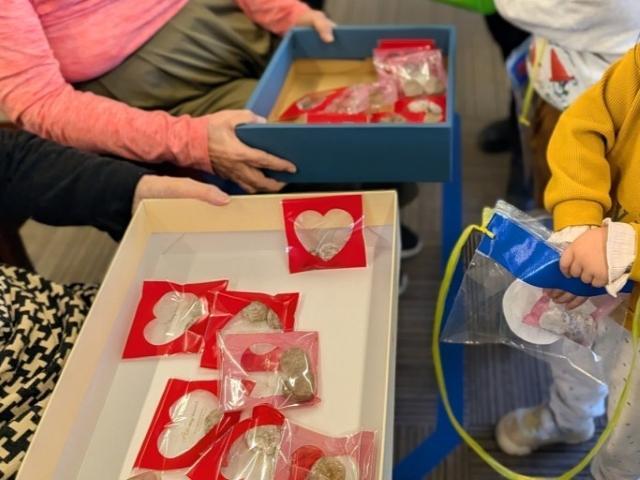 【保育士】放課後等デイサービス/完全週休2日制◎/残業ほぼなし/希望休OK！/未来を見据えた土台型療育/専門的な視点と技術で成長をサポート♪/月給24万円～/正社員/資格必須の写真1枚目