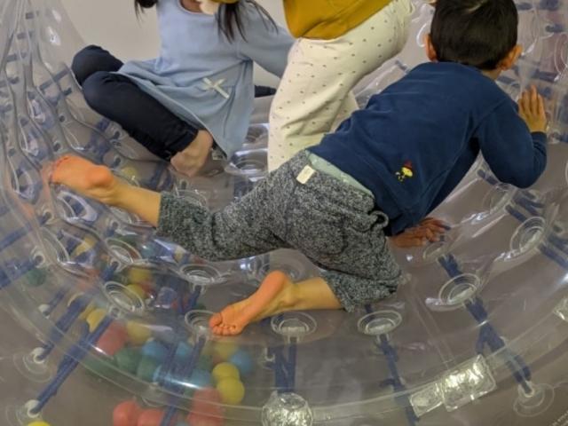 【保育士】放課後等デイサービス/完全週休2日制◎/残業ほぼなし/希望休OK！/未来を見据えた土台型療育/専門的な視点と技術で成長をサポート♪/月給24万円～/正社員/資格必須の写真2枚目