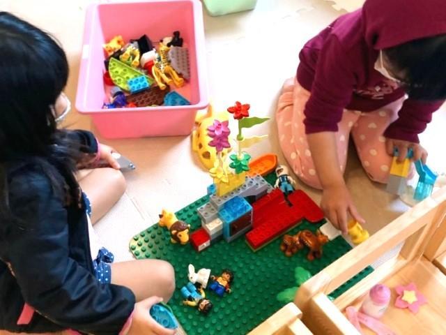 【保育士】多機能型施設/週休2日制/年間休日120日以上◎/託児施設あり/英語に親しむバイリンガル療育で、子どもたちの自立をサポート！/月給22.5万円～/契約社員/資格必須の写真3枚目