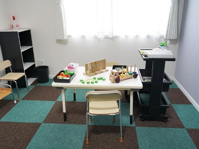 【児童指導員】放課後等デイサービス/土日休み◎/残業ほぼなし/ブランク可/産・育休取得実績あり/自然豊かな環境に触れて、五感をはぐくむ療育♪/月給23.5万円～/正社員/資格必須の写真2枚目