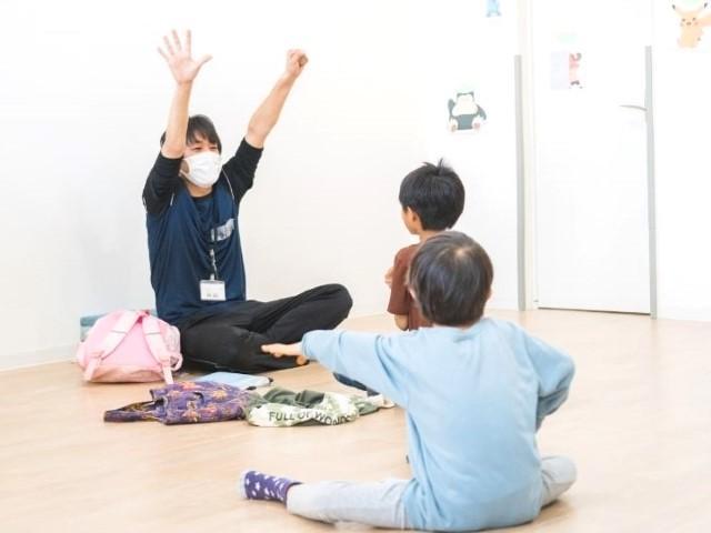 【児童発達支援管理責任者】多機能型施設/正社員/資格必須/⽉給35万円〜/日祝休み/年休120日/福利厚生充実◎/「好き」を伸ばして未来へつなげる♪の写真1枚目