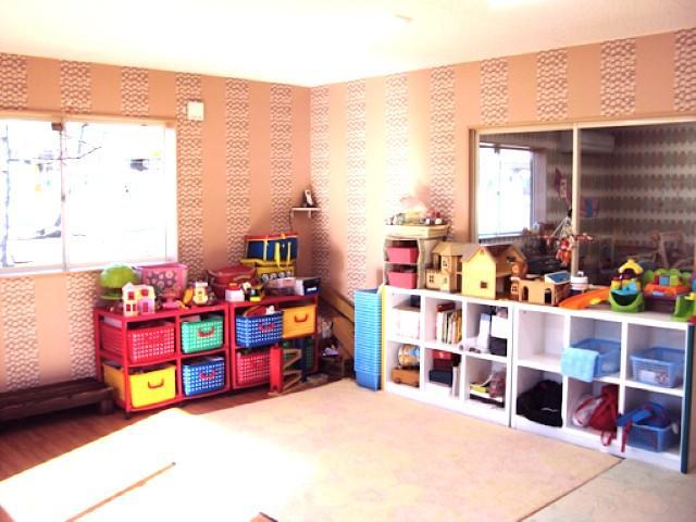 【児童発達支援管理責任者】多機能型施設/年休111日/日祝休み/未経験可/充実の研修でスキルアップを目指せます◎/音楽遊びをメインとした療育♪/月給22.5万円～/正社員/資格必須の写真1枚目