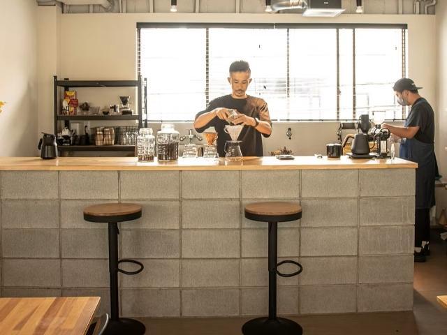 【サービス管理責任者】就労継続支援B型/年間休日116日/コーヒー焙煎がメインの事業所◎/カフェのように明るくてオシャレな空間で働ける♪/月給27.5万円～/正社員/資格必須