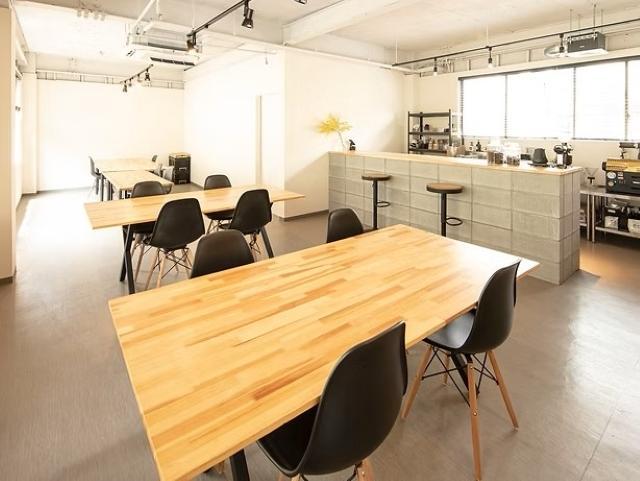 【サービス管理責任者】就労継続支援B型/年間休日116日/コーヒー焙煎がメインの事業所◎/カフェのように明るくてオシャレな空間で働ける♪/月給27.5万円～/正社員/資格必須の写真2枚目