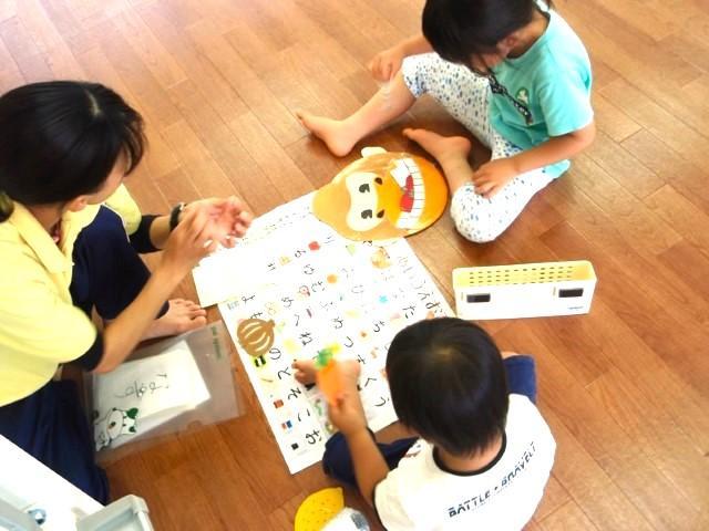 【保育士】重症心身障害児施設/土日休み・週3日5.5時間～勤務OK＆残業ほぼなし◎/身体と言語のリハビリ＆療育で可能性を広げる♪/時給1,300円～/パート・アルバイト/資格必須の写真3枚目