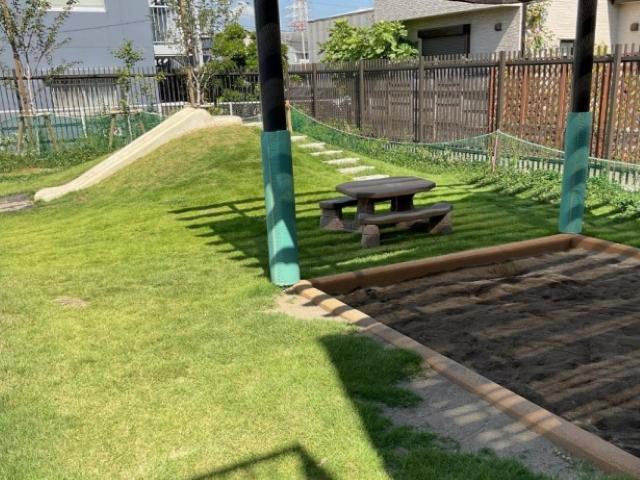 【作業療法士】児童発達支援/土日祝休み◎/年間休日120日/産休・育休取得実績あり/月給30万円～/研修制度が充実/専門スタッフが連携し、チームでおこなう療育♪/正社員/資格必須の写真3枚目