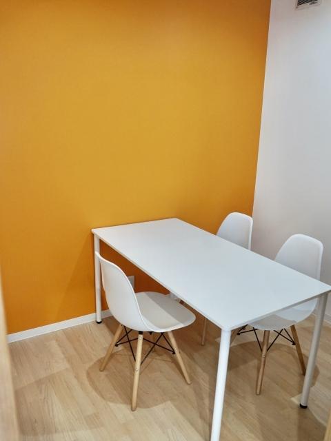 【臨床心理士/公認心理師】多機能型施設/年休125日以上/日曜休み◎/居住支援＆送迎手当あり/研修充実/「脳科学×コーチング」の独自メソッドが特徴♪/月給23万円～/正社員/資格必須の写真3枚目