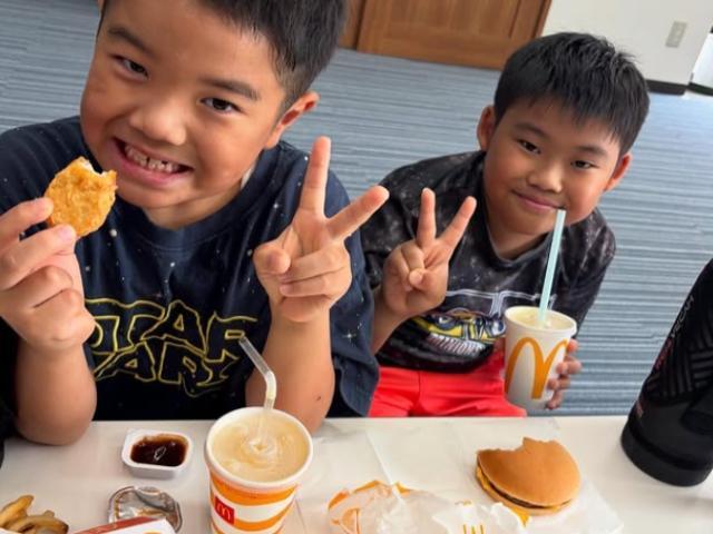 【作業療法士】放課後等デイサービス/年間休日120日◎/日祝休み/昼食手当・成果報酬制度あり/専門的療育で、自立に必要な要素を包括的にサポート♪/月給20.6万円～/正社員/資格必須の写真1枚目