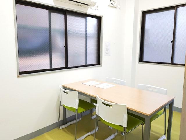 【保育士】児童発達支援/年間休日118日＆残業ほぼなし◎/育休取得実績あり/わくわくできる楽しい遊びから、子どもたちの輝く未来を♪/月給21万円～/正社員/資格必須の写真1枚目