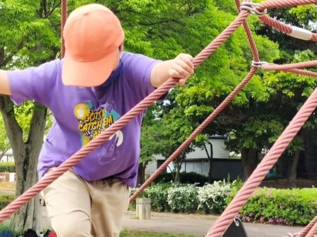 【保育士】多機能型施設/年間休日120日/300施設以上を展開する業界大手のFC♪/自主性を尊重した支援◎/月給21.5万円～/正社員/資格必須の写真2枚目