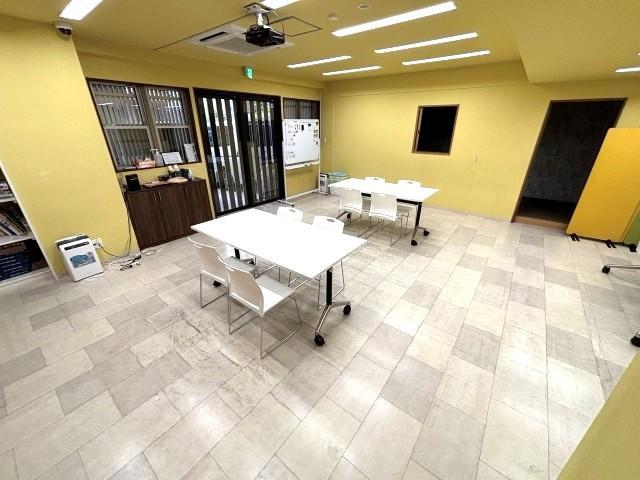 【児童発達支援管理責任者】放課後等デイサービス/年間休日118日/平日11時～実働7時間/子どもたちが自分に誇りをもてるような自己肯定感を育む/月給21万円～/正社員/資格必須の写真1枚目