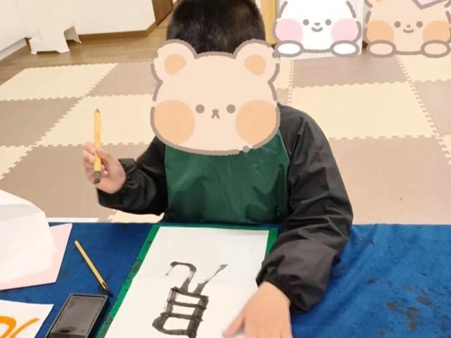 【児童指導員】放課後等デイサービス/完全週休2日制◎/「できることからはじめよう！」子どもたちの意思を尊重した独自の支援プログラムが特徴♪/月給23万円～/正社員/資格必須の写真3枚目