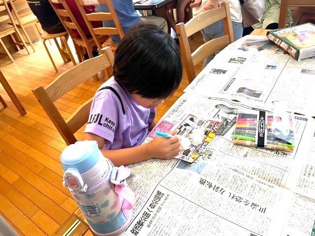 【児童指導員】放課後等デイサービス/年休124日◎/未経験・ブランク可/まるでカフェにいるような空間で「また明日も行きたい」と思える施設へ♪/月給24.8万円～/正社員/資格必須の写真3枚目