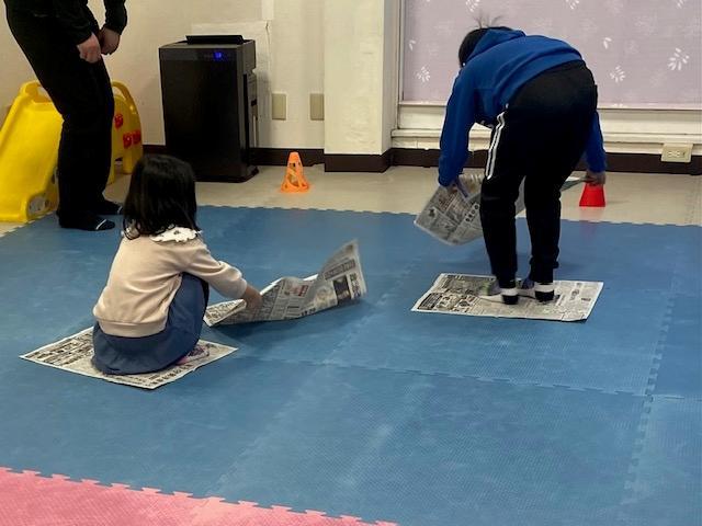 【保育士】多機能型施設/年間休日118日/日祝休み◎/残業ほぼなし/育休の取得実績あり/一人ひとりに合った個別＆集団療育でゆたかな心をはぐくむ♪/月給19万円～/正社員/資格必須の写真3枚目