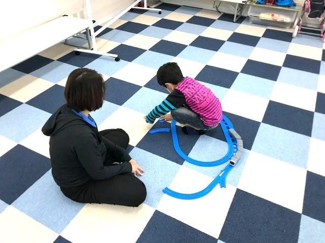 【児童発達支援管理責任者】放課後等デイサービス/週休2日制◎/平日は10時半出勤/月給35万円～/産休育休取得実績あり/ロボット教室など独自の療育を実施♪/正社員/資格必須