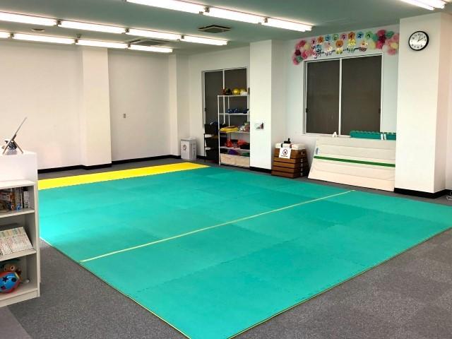 【児童発達支援管理責任者】多機能型施設/正社員/資格必須/月給31.3万円～/残業ほぼなし◎/年間休日110日/研修＆福利厚生充実/外遊びで、のびのび、楽しい成長を♪の写真9枚目