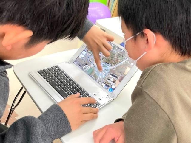 【作業療法士】多機能型施設/正社員/資格必須/⽉給24.1万円〜/日祝休み◎/残業ほぼなし/研修充実/学校に似た環境＆「個別課題・感覚あそび・共感あそび」の3つで支援♪の写真2枚目