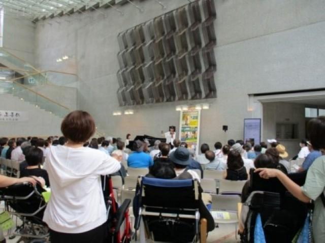 【児童指導員】月給17万円～/重症心身障害児施設/土日祝休み/年休120日◎/子どもとご家族のおだやかな生活をサポート♪/笑顔を絶やさない支援を目指しています！/正社員/資格必須の写真4枚目